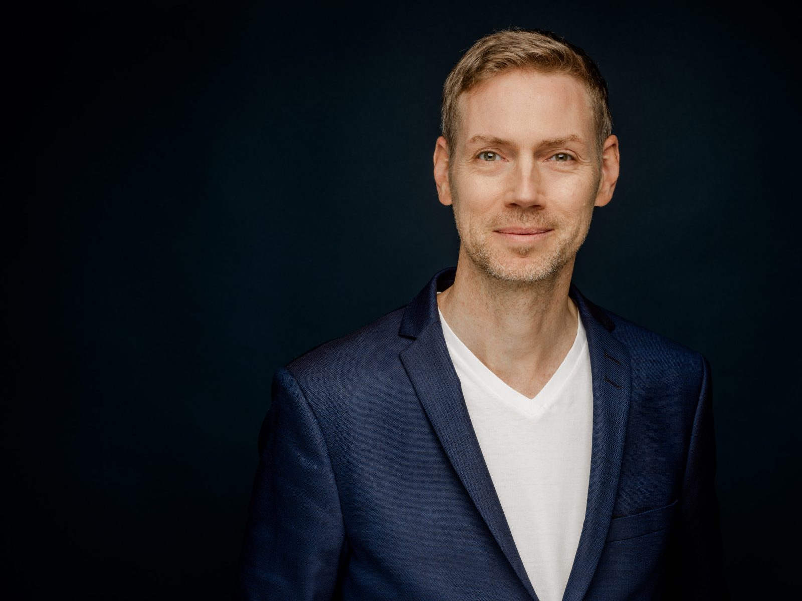 Dr. Daniel Kapfer